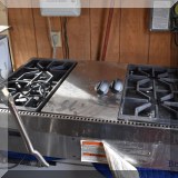 N04. Wolf cooktop. 